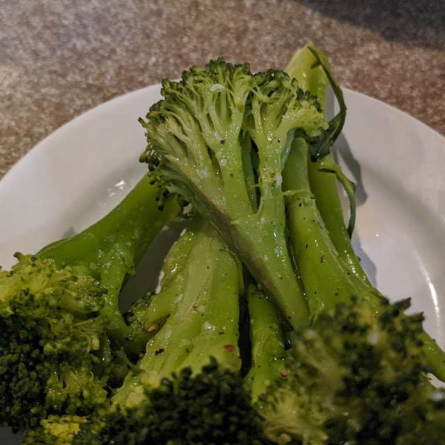 Corn on the Cob Steamed Broccoli
