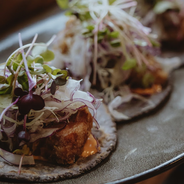 Kampachi Tostada