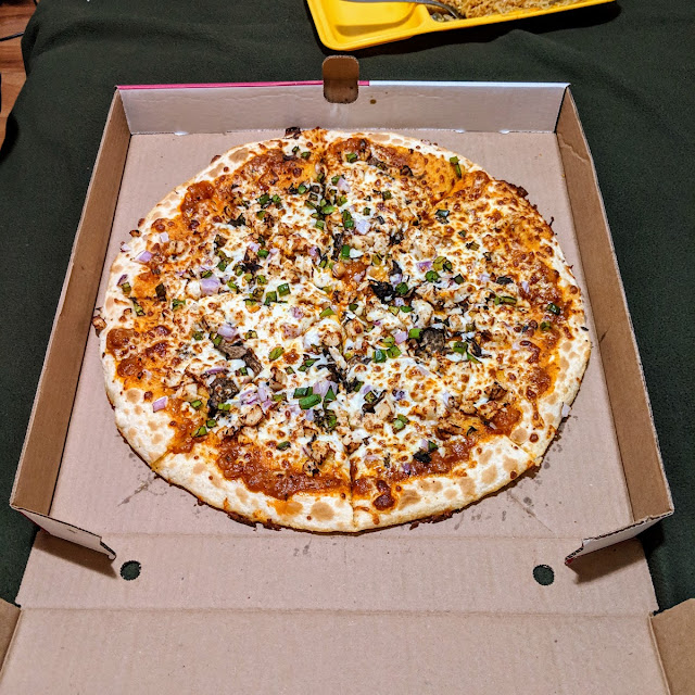 Butter Chicken Pizza