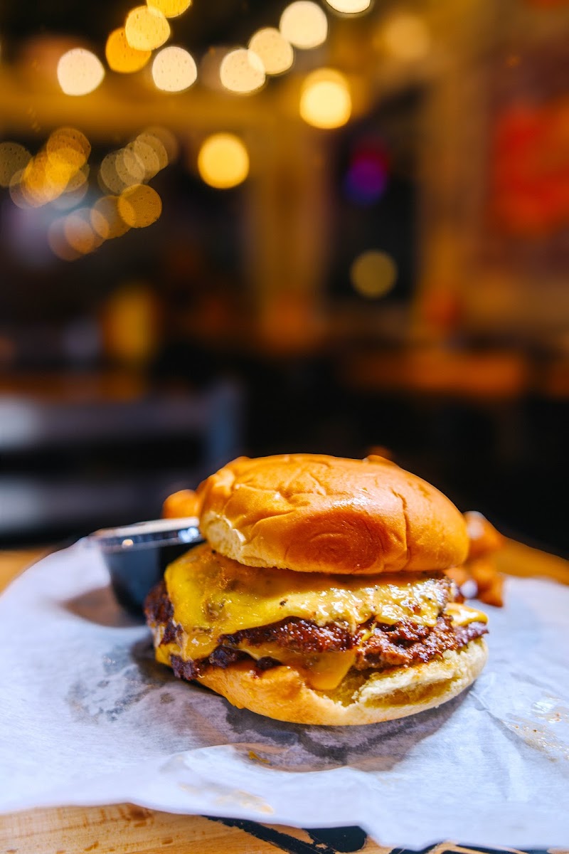 AL's Burgers