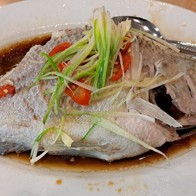 Steamed Tilapia with Red Pepper