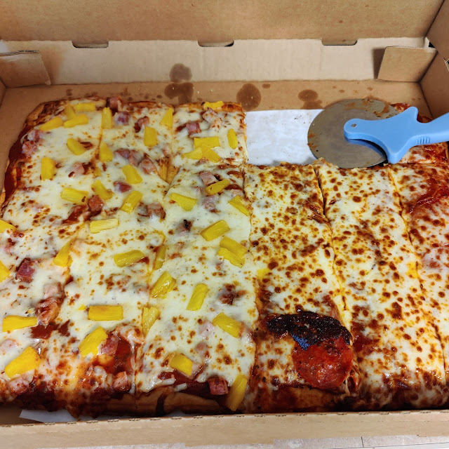 Pineapple Pizza