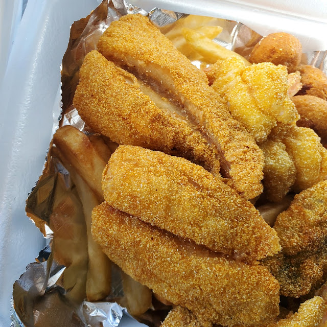 Flavorless Seafood Platter