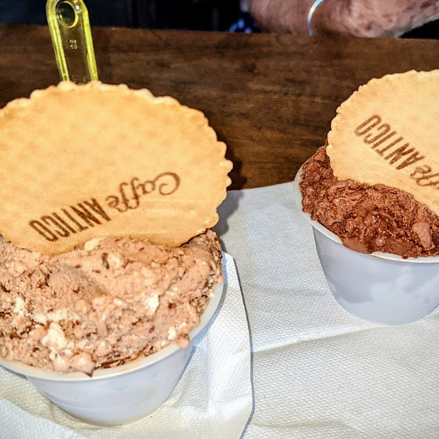 Gelati Alla Nocciola E Al Cioccolato