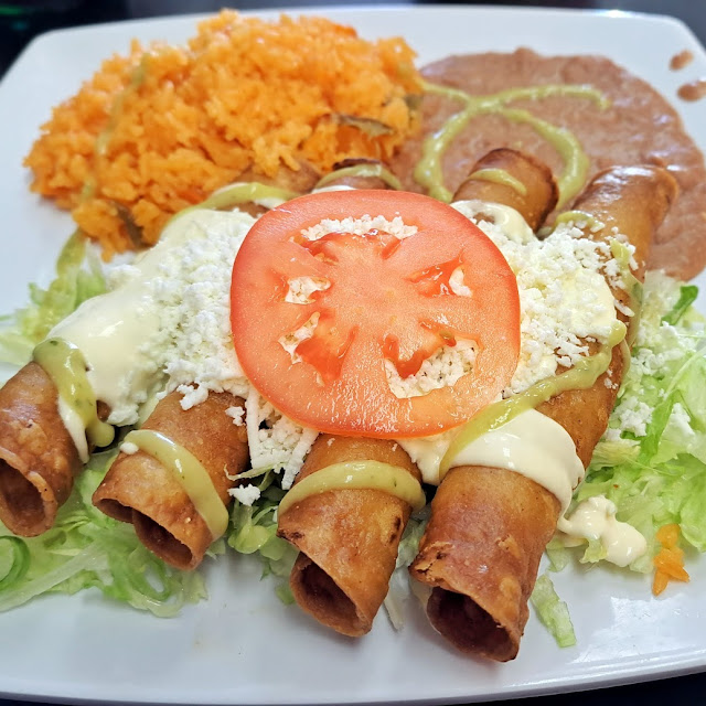 Tacos Dorados Order of 4
