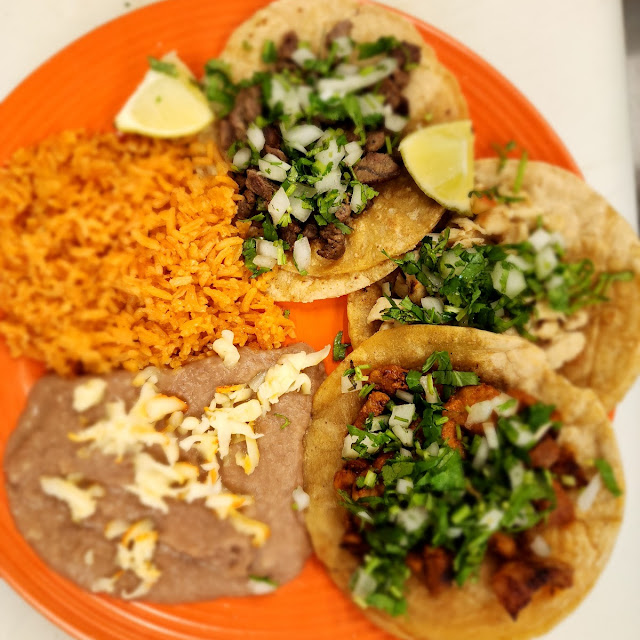 Chorizo Tacos w Onion & Cilantro