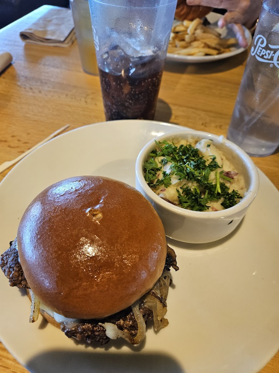 Applebee's Grill + Bar - Panama City