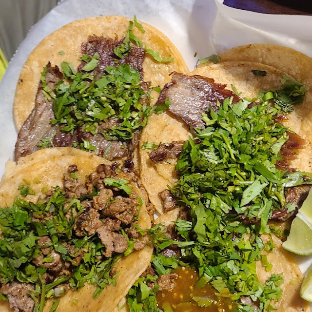 Tacos De Cecina Y Pastor Con Cilantro