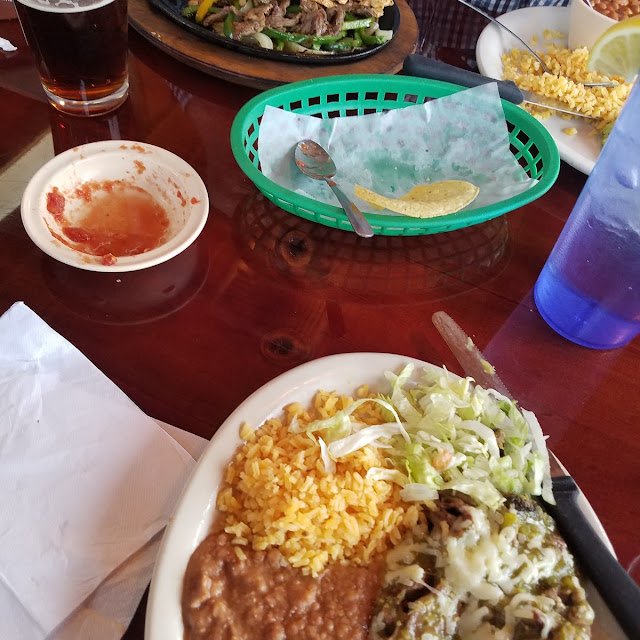 Chile Relleno and Fajitas