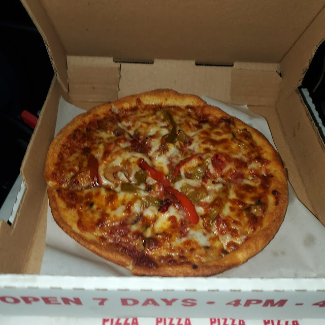 Deluxe Pizza with Mushroom