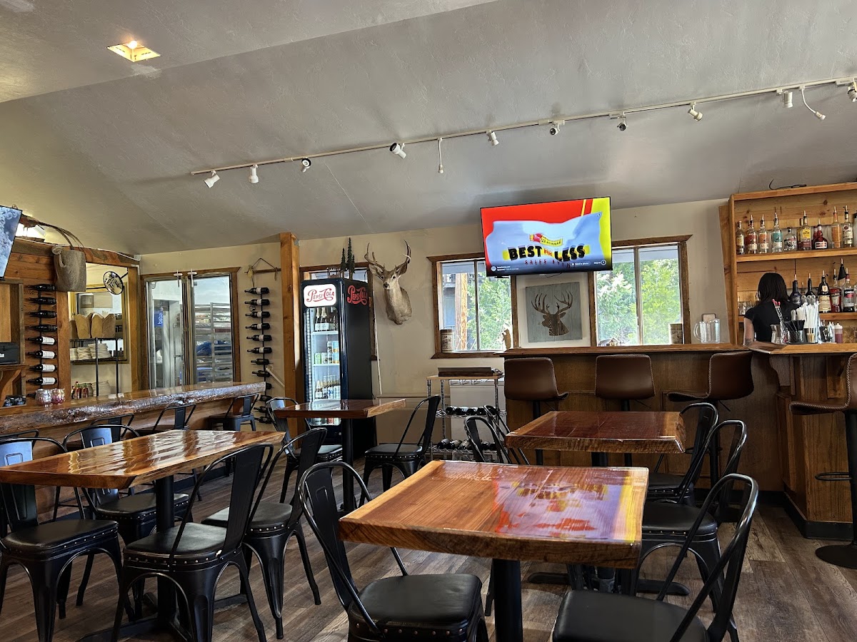 Aroma Restaurant & Whiskey Bar