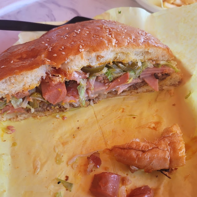 Super Mexican Burger