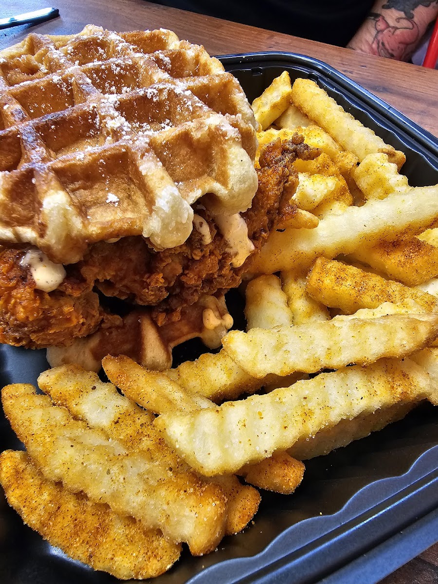 A's Hot Chicken