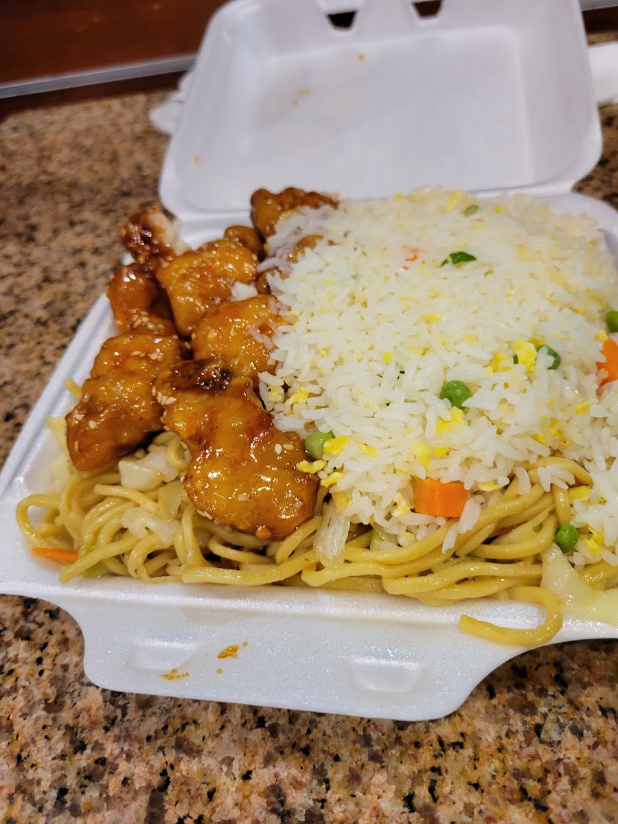 Asian Gourmet Kitchen