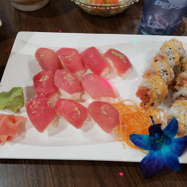 Tuna Sushi