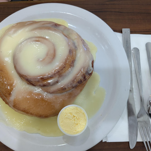 Cinnamon Roll