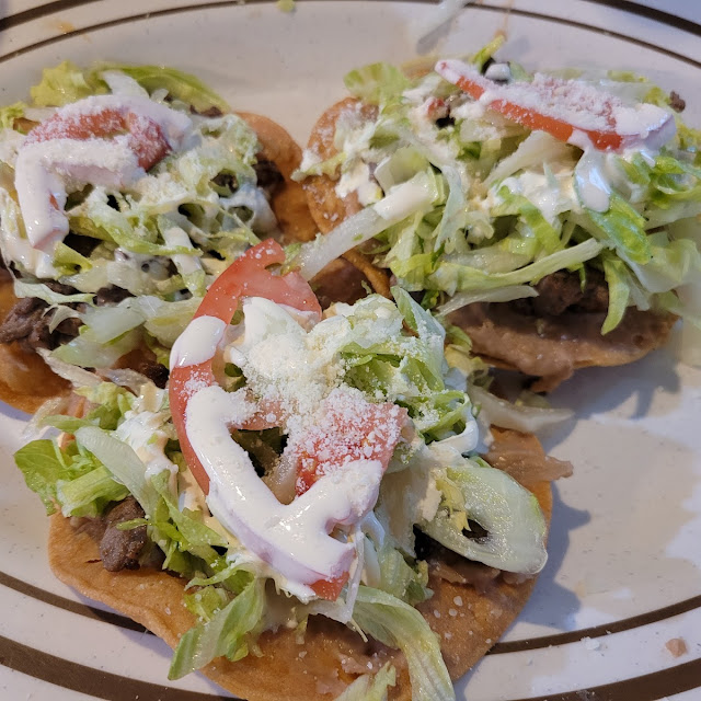 Tostadas De Carne