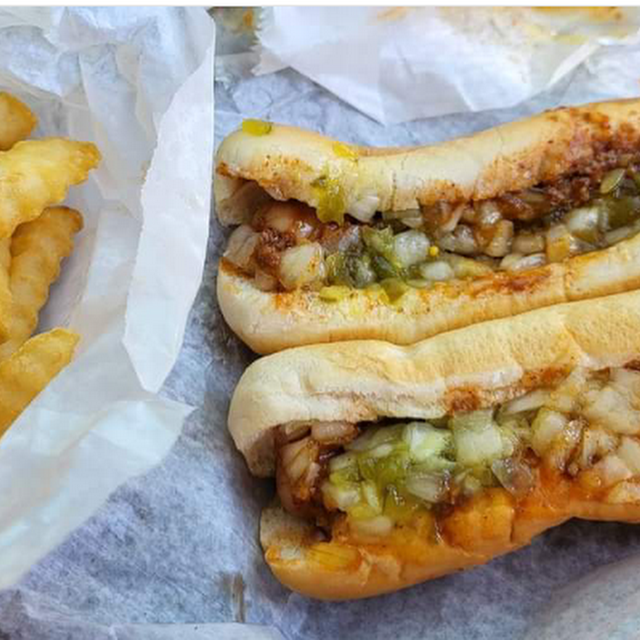 Spanish Hot Dogs with Relish Onion