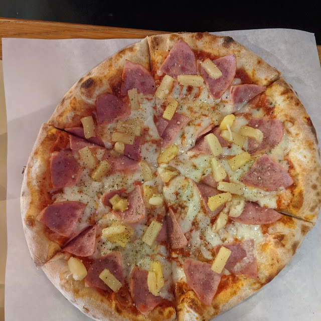 Hawaiian Pizza