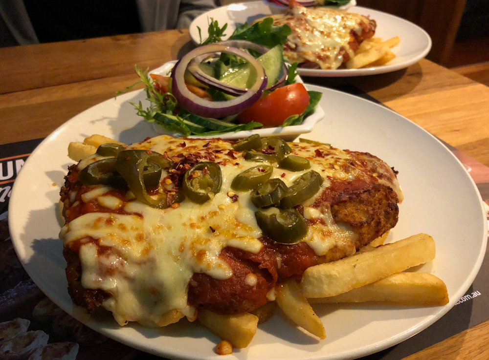 Barny Cafe & Restaurant