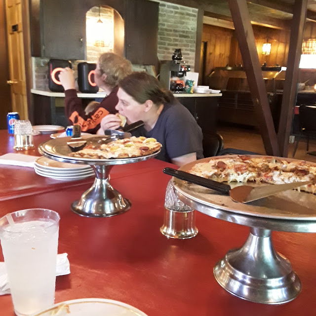Everything Pizza