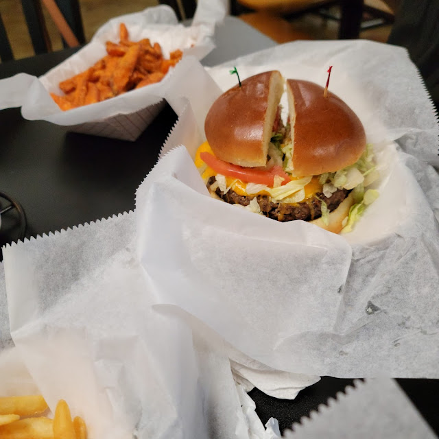 Cheeseburger