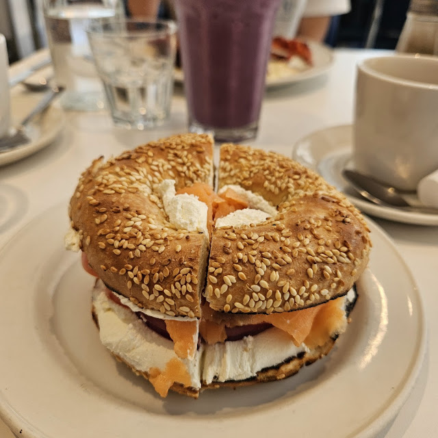 Bagel with Cream Cheese Smoked Salmon Bagel