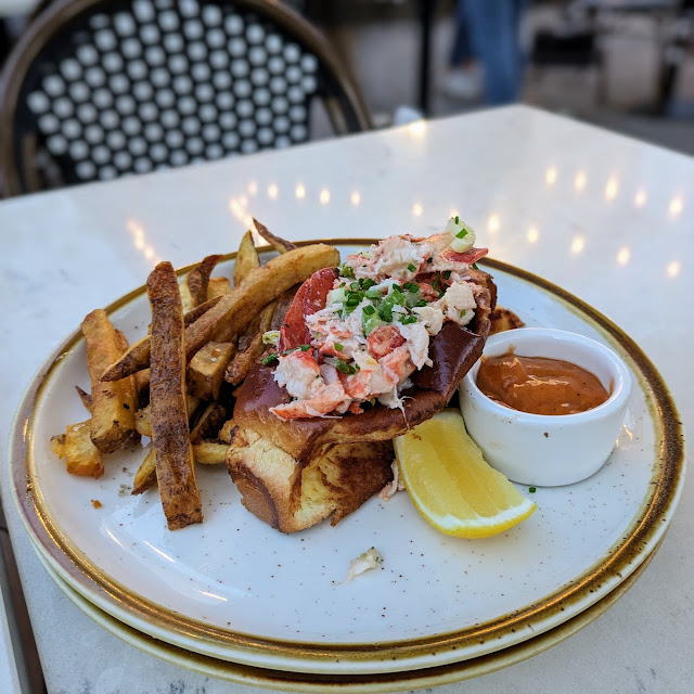 Maine Lobster Roll
