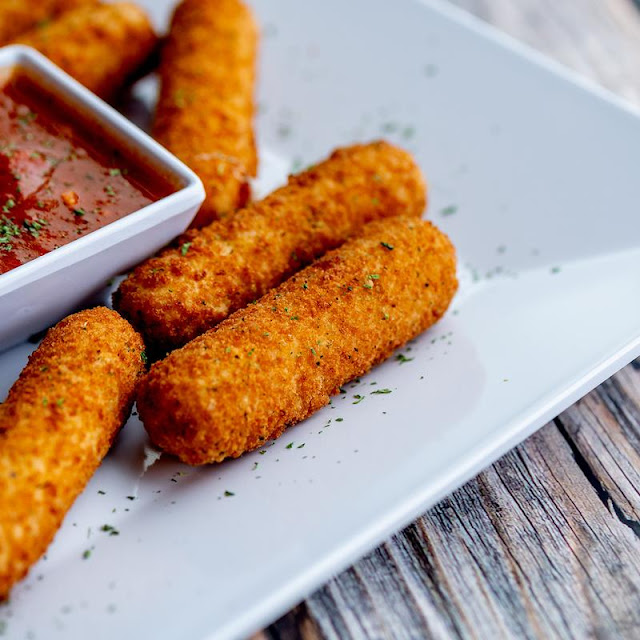 Mozzarella Sticks 10