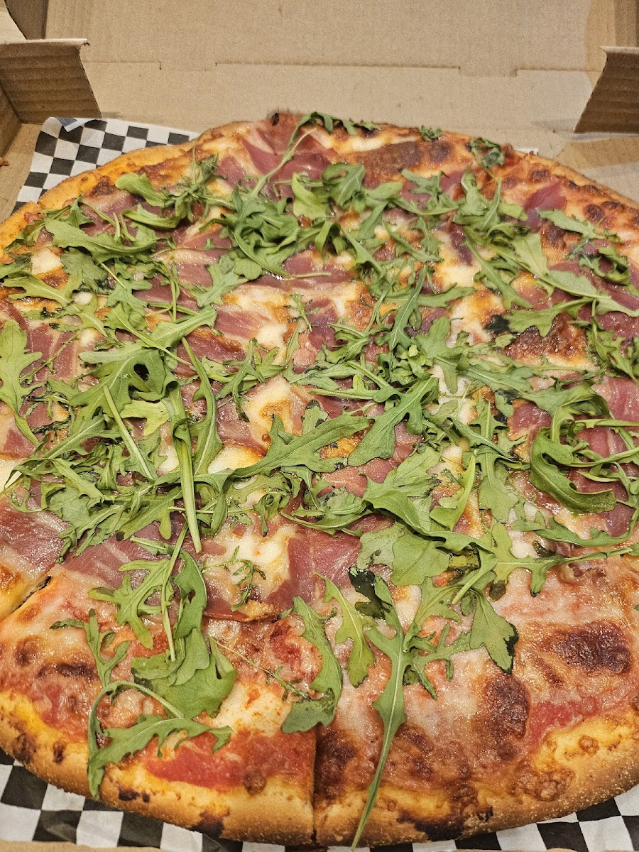 Bent Pizza Last order 30min before close