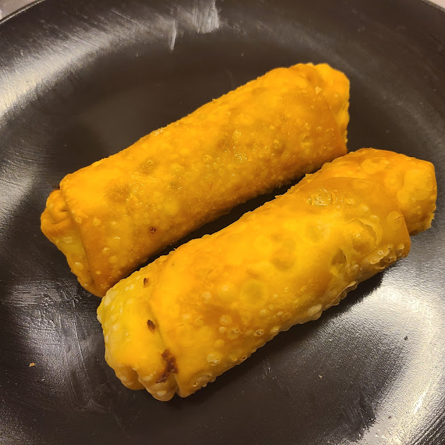 Crispy Chicken Egg Roll