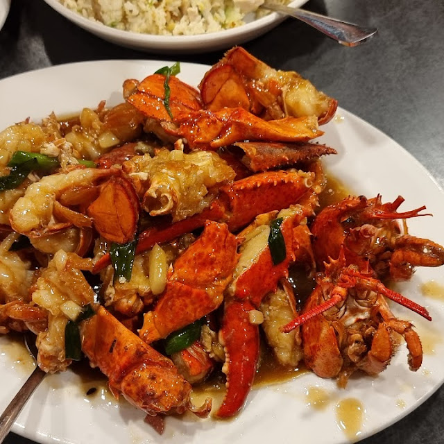 Lobster with Ginger and Scallion