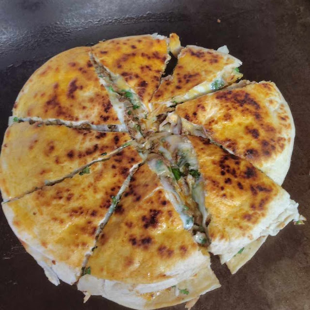 Pizza Birria