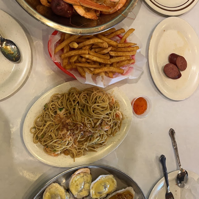 Seafood Garlic Noodles