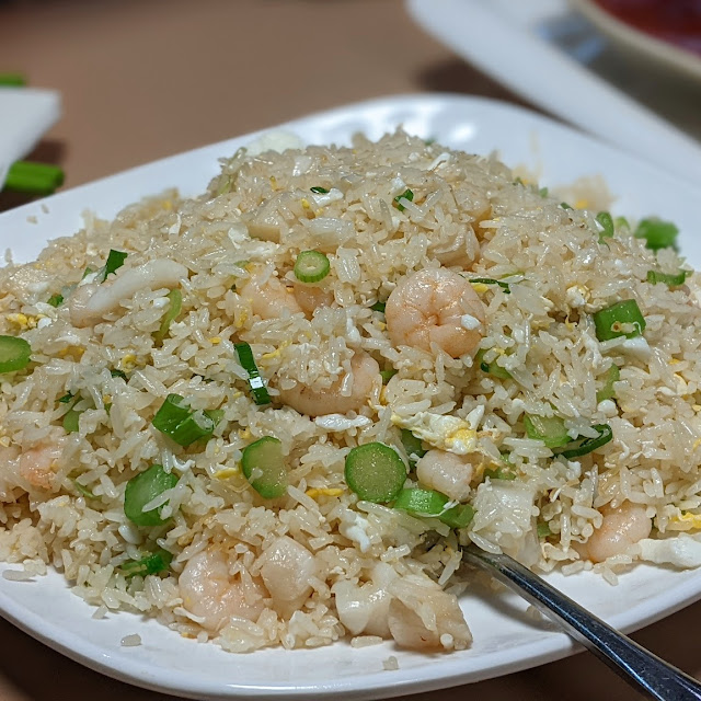 egg white and seafood fried rice noodle 太白海鲜炒河
