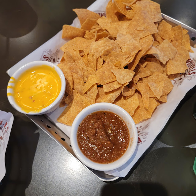 Chips & Salsa