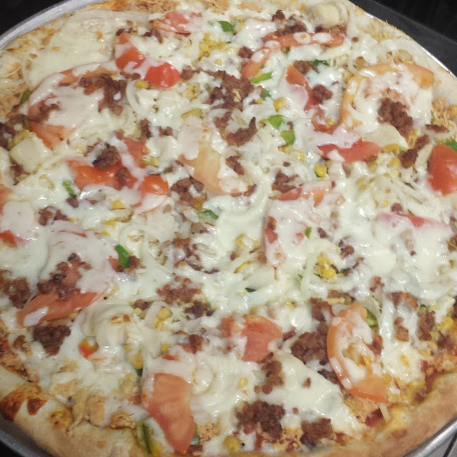 Tropical Pizza