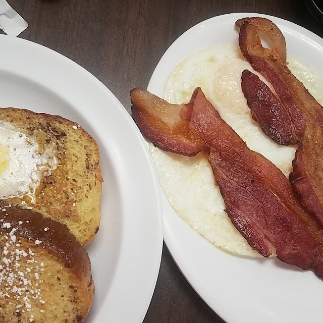 French Toast with Eggs and Bacon