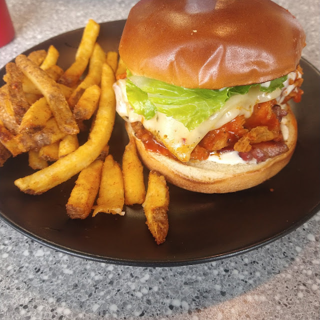 Buffalo Chicken Sandwich Combo