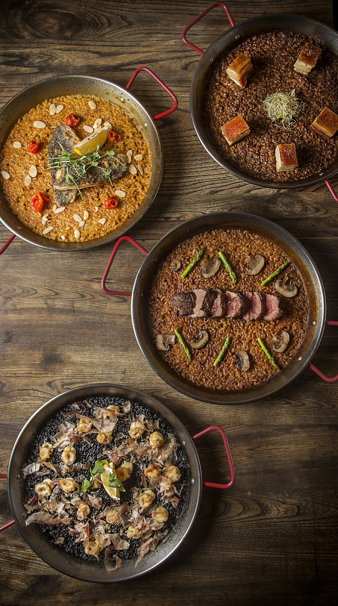 Bueno Tapas & Wine Restaurant - BGC