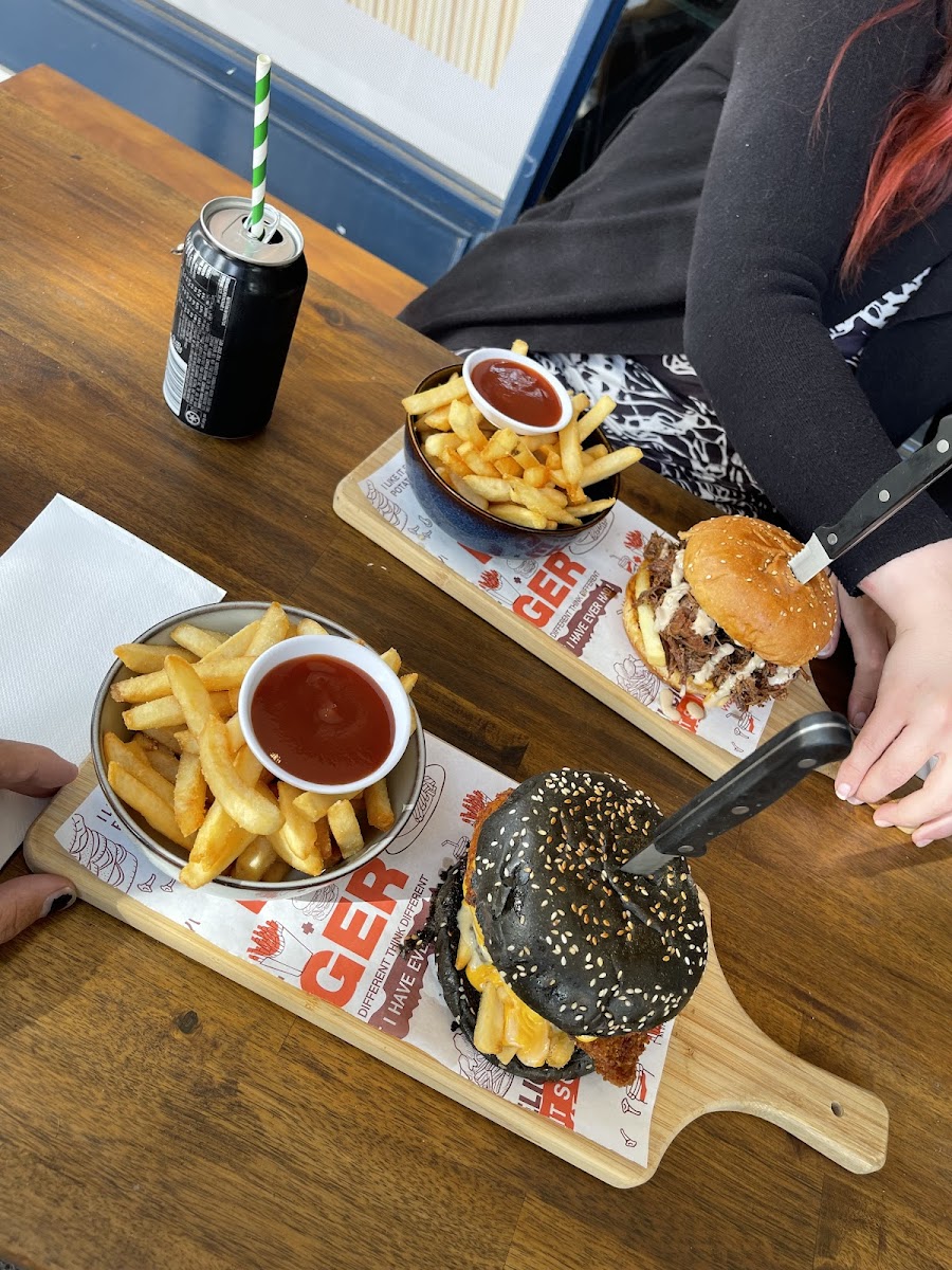 Buns N Slices