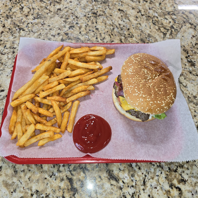 Coleslaw Lebanese Burger Combo