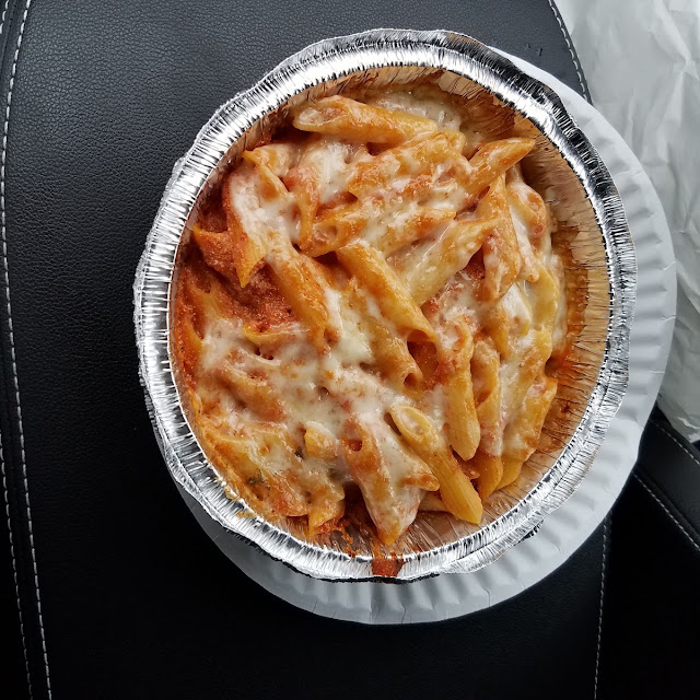 Baked Ziti and Can Soda or Bottled Water