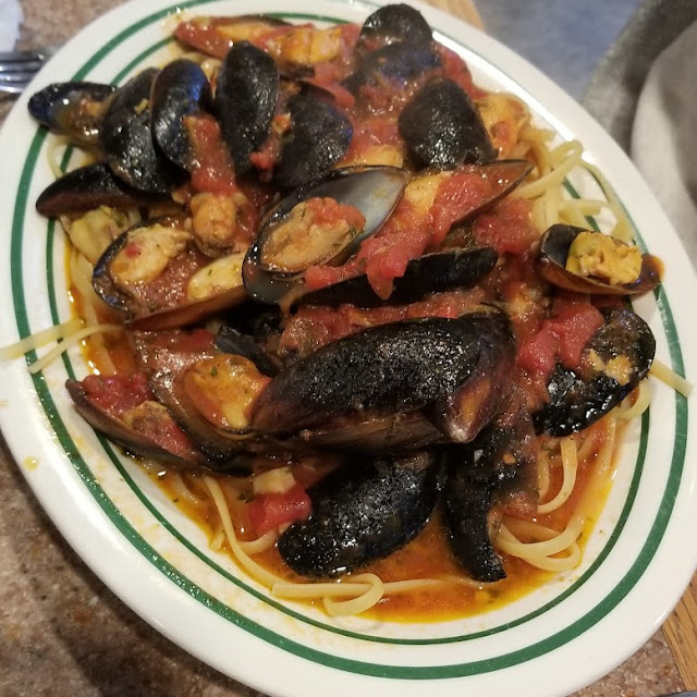 Mussels Marinara