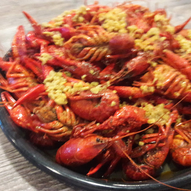 Spicy Garlic Boiled Crawfish
