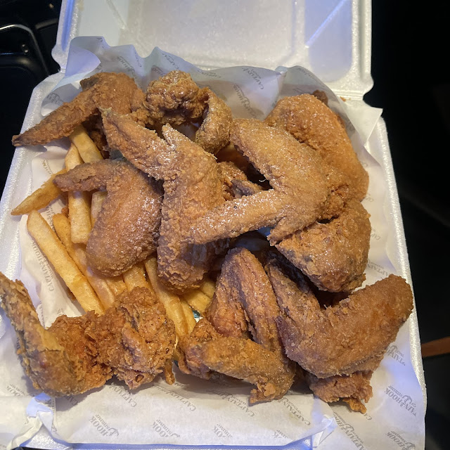 Fried Chicken Wings with Fries