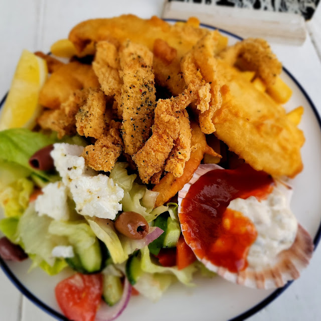 Fish N Salad