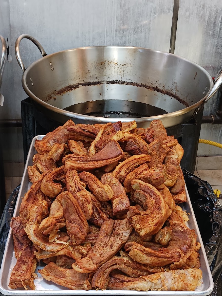 Carnitas y Chicharrones El Tacubayo