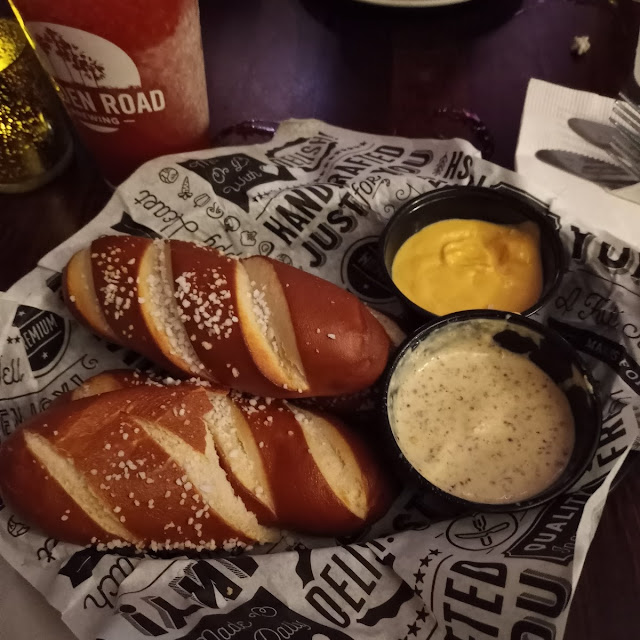 Warm Jumbo Pretzel Sticks