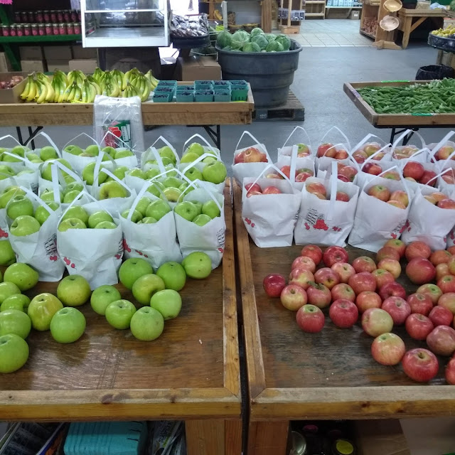 Fresh Apples
